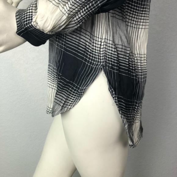 LOFT Plaid Split Neck Tunic Top Shirt Over Sized - Picture 5 of 7